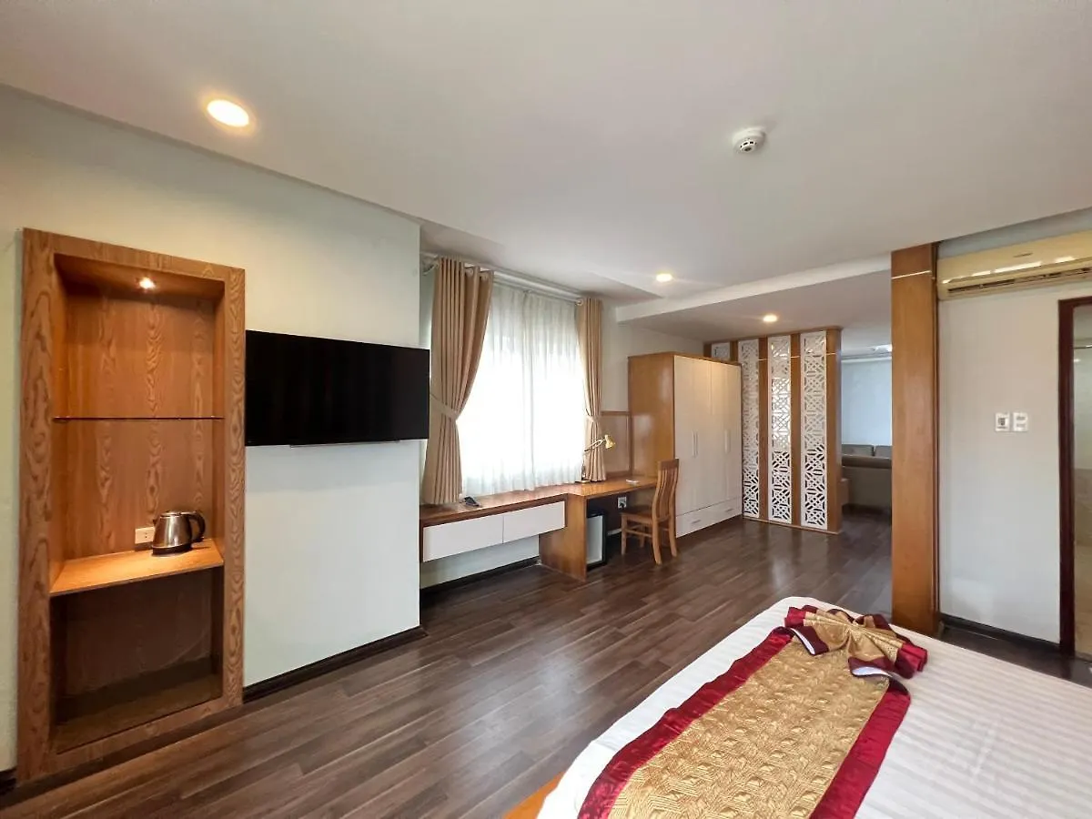 Hotel Legacy Riverside Da Nang