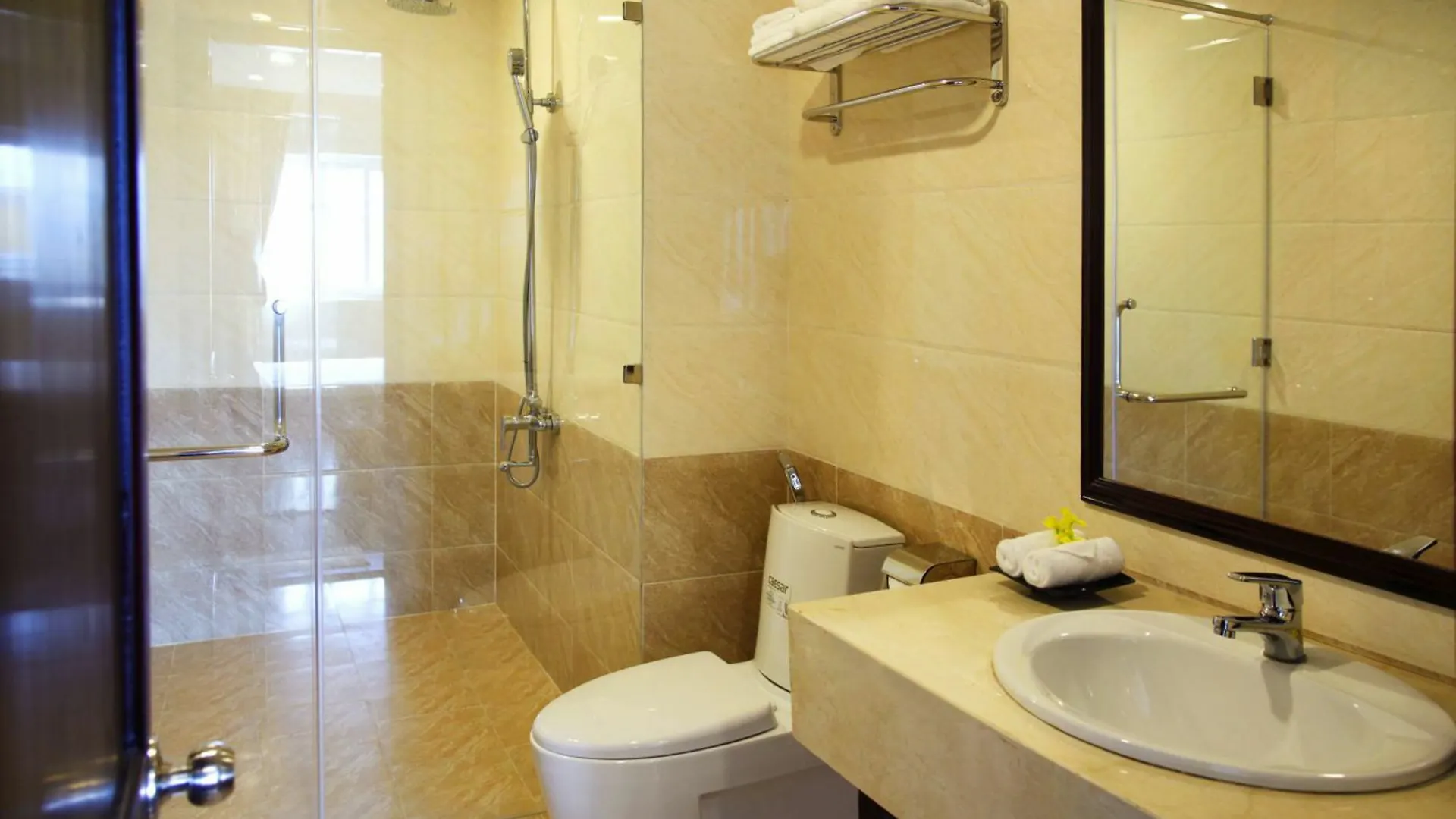 Legacy Riverside Da Nang Hotel