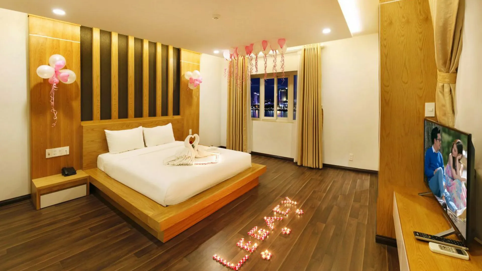 Hotel Legacy Riverside Da Nang